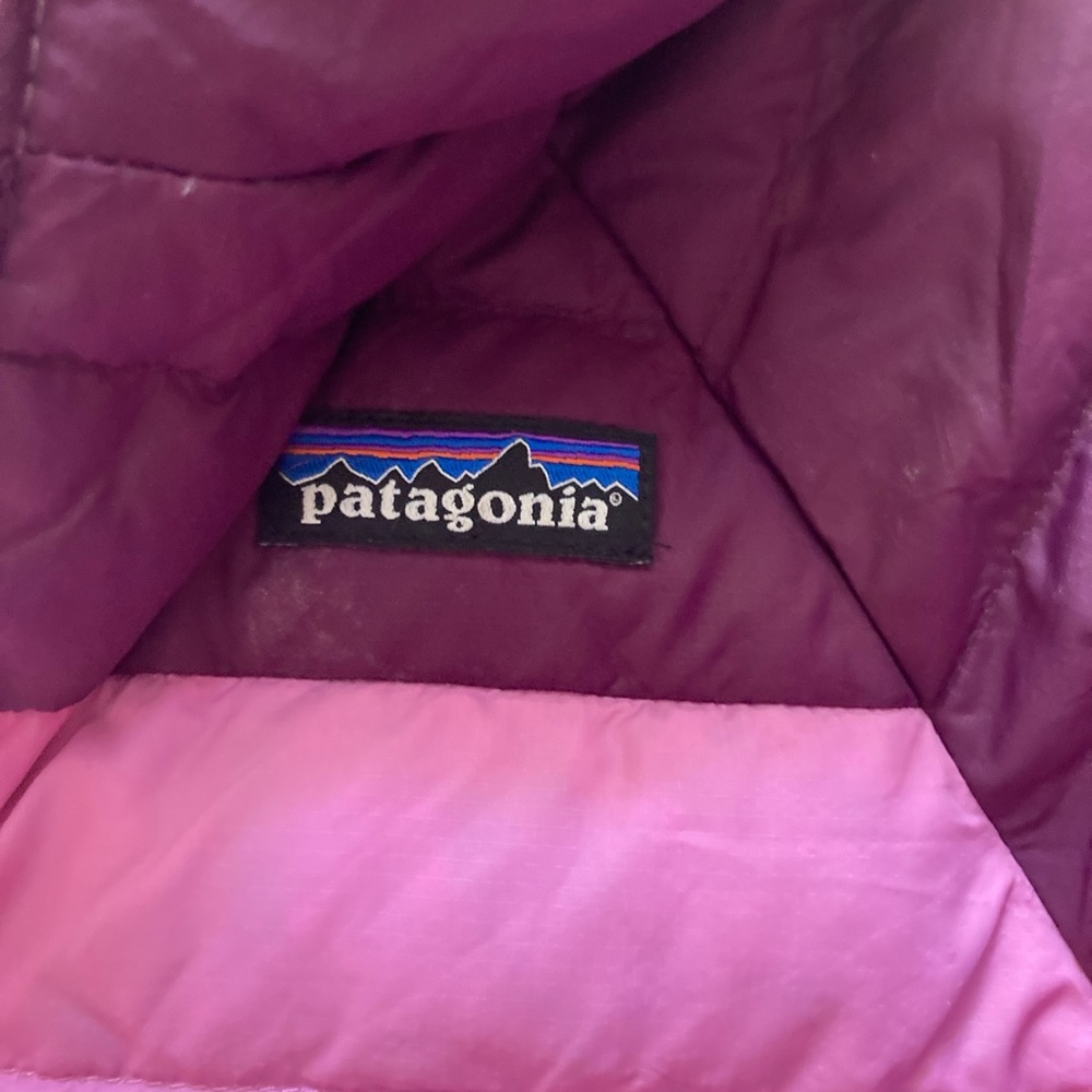 Girls patigonia winter coat - Picture 3 of 4